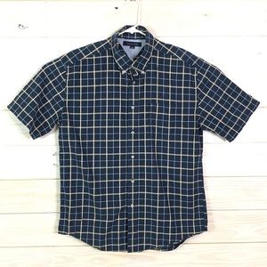 Tommy Hilfiger Men Button Down Short Sleeve Shirt